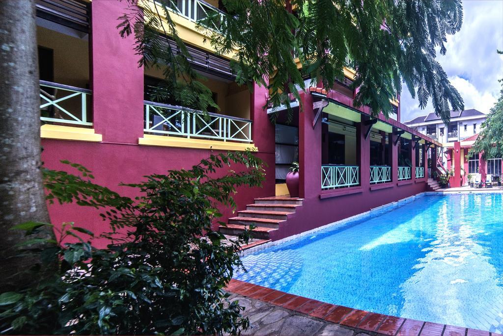 The Harbor Lights Palace Sihanoukville Kültér fotó